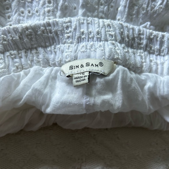 SIM&SAM white skirt// NEVER WORN - Picture 4 of 4
